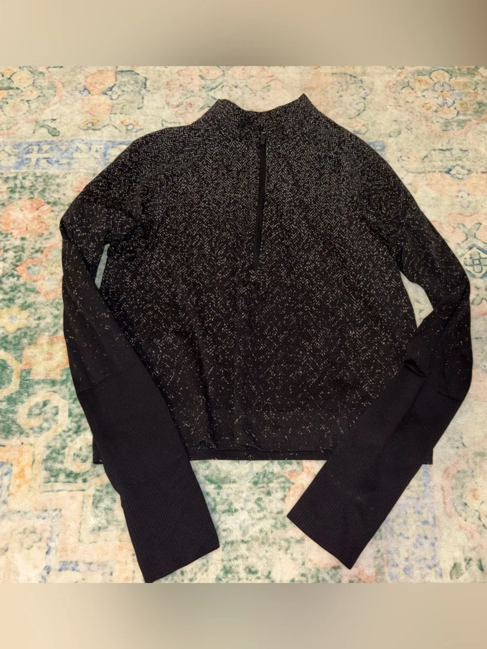 Women’s Lululemon athletic quarterzip